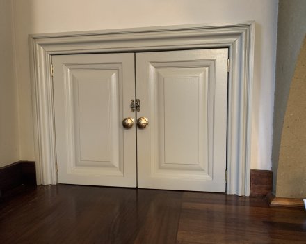 Where would you use wooden architrave mouldings in your home?