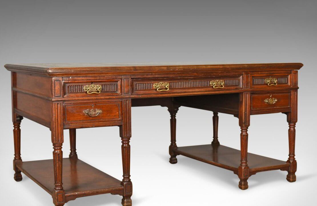 Victorian wooden hot sale furniture
