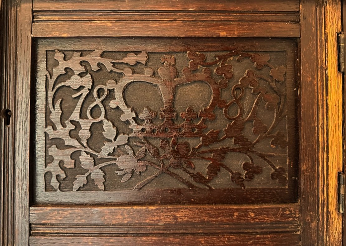 1887 wooden carving furniture