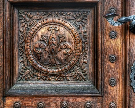 Choosing Victorian Style Door Furniture