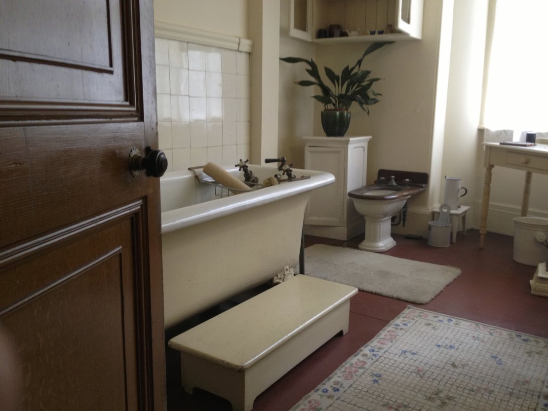 The Resurgence of the Victorian Bath Tub