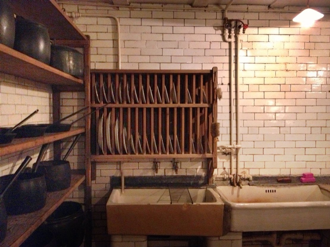 Scullery Victorian Kitchen Sinks Drying-Racks