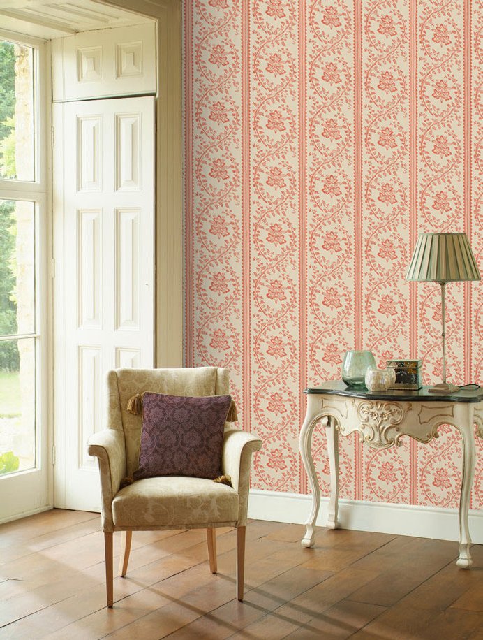 Victorian style wallpaper pink cream