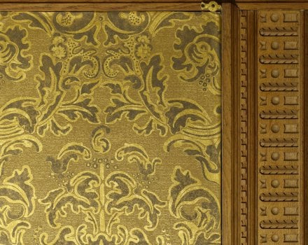 How To Use Victorian Wallpaper Designs In Your Home