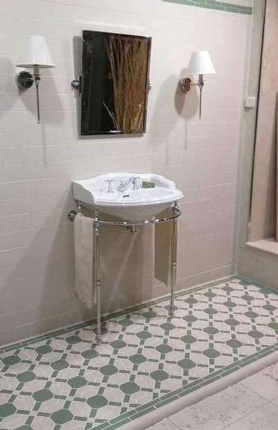 victorian bathroom with mosaic floor