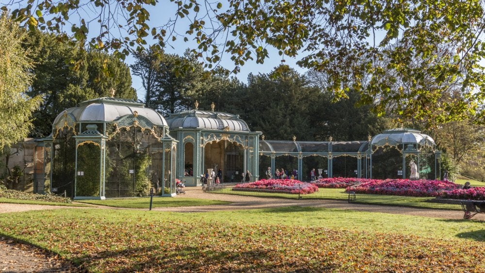 Waddesdon aviary