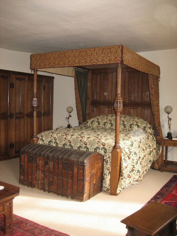 English Needlework on bed spread