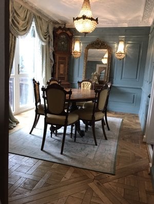 wooden mouldings
