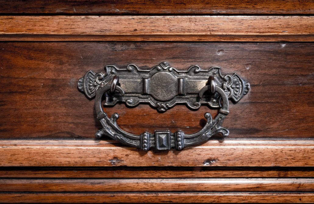 Using Fine Furniture Handles The Victorian Emporium