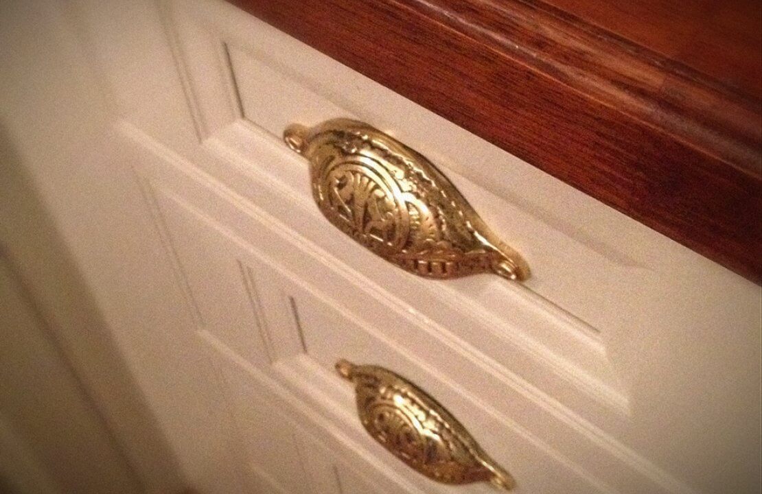 Traditional Kitchen Cupboard Handles
