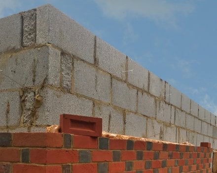 Can you use imperial size bricks with metric blocks when building a new cavity wall? Can you use imperial size bricks with metric blocks when building a new cavity wall?