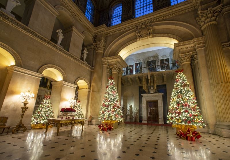 The Stately Homes that do Christmas Best