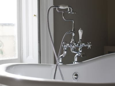period style bath taps