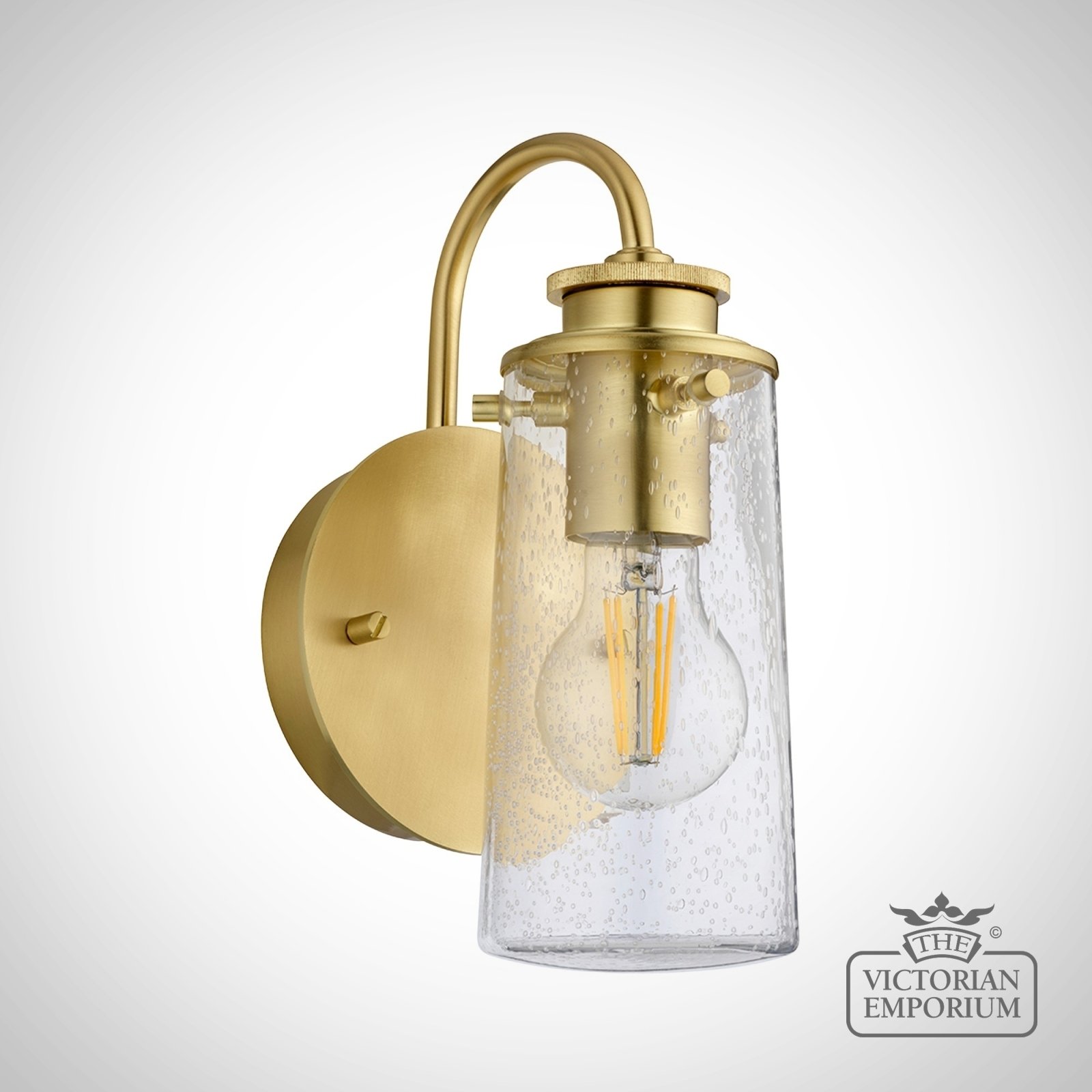 Bray Single Bathroom Wall Light in a choice of Brushed Brass or Chrome