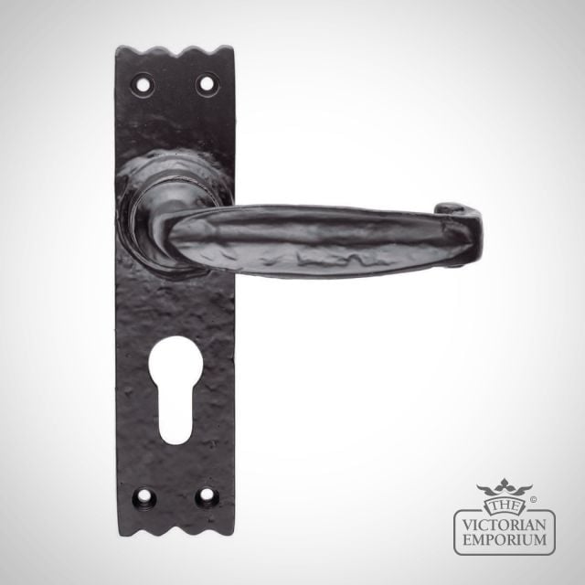 Small Lever Lock Handle in Black Antique