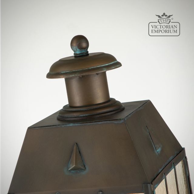 Nantucket Pedestal Lantern Qn Nantucket3 L As Detail1