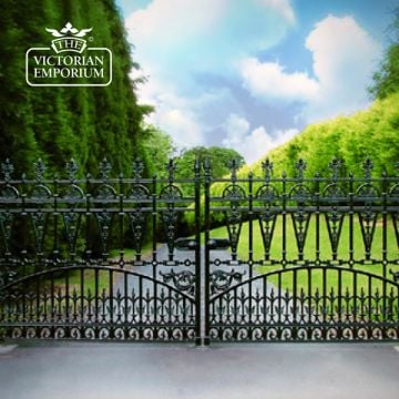 Gate Castiron Driveway Pedestrian Railings Stewart Dumfries Collectiont Traditional Victorian Old Classical Gilberton Insitu 3