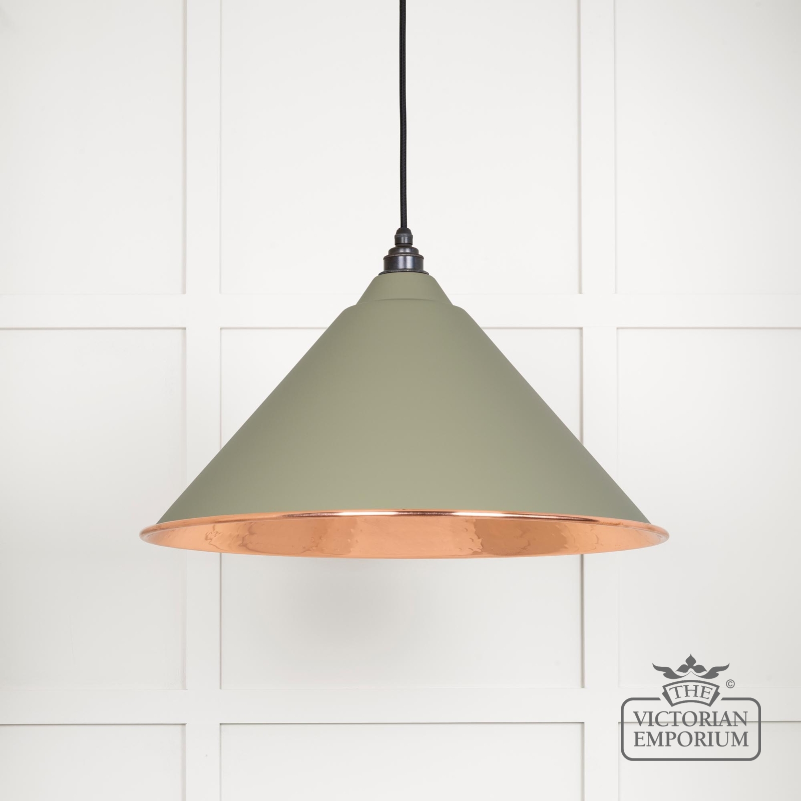 Hockliffe Pendant Light in Tump and Hammered Copper