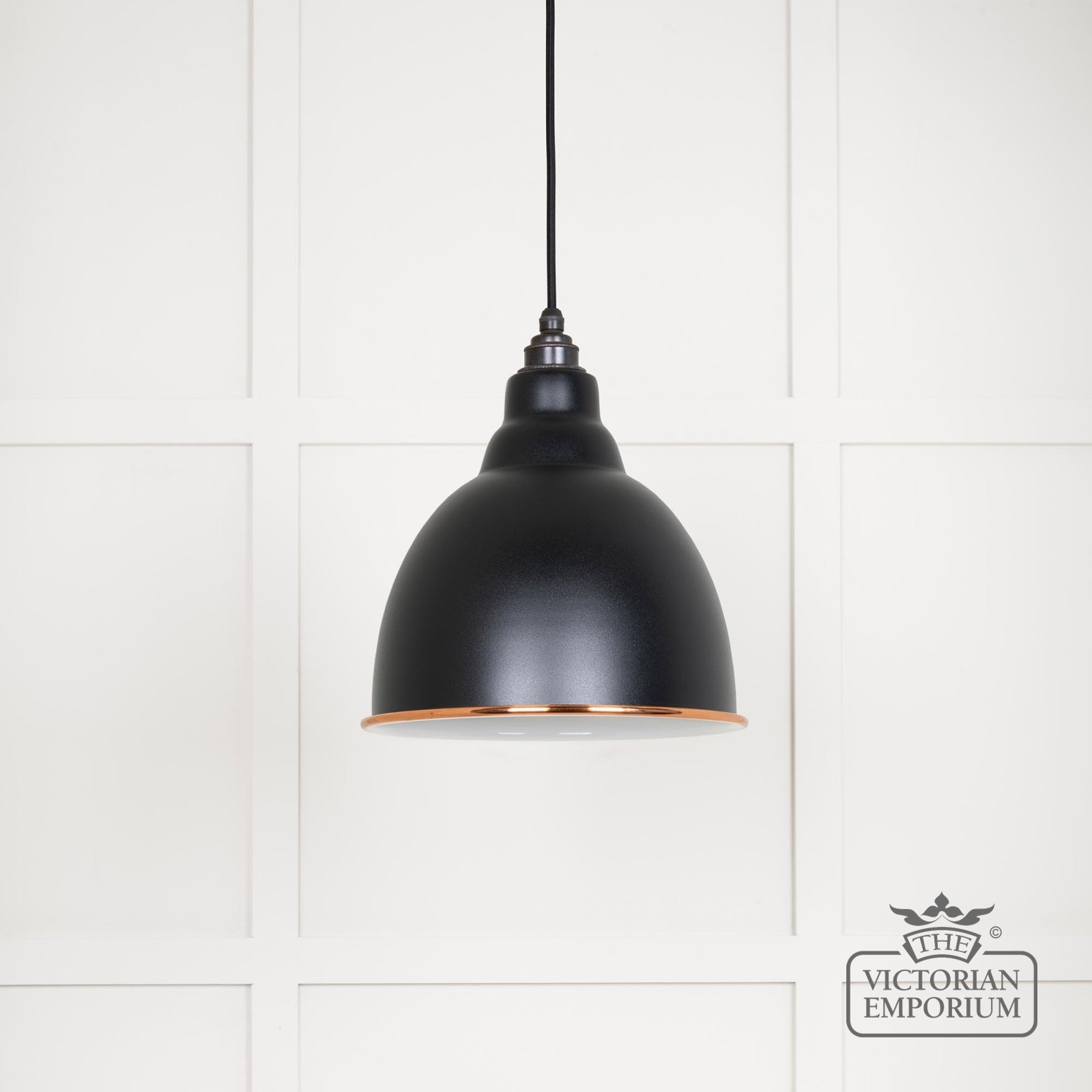 Brindle pendant light in Black with white gloss interior