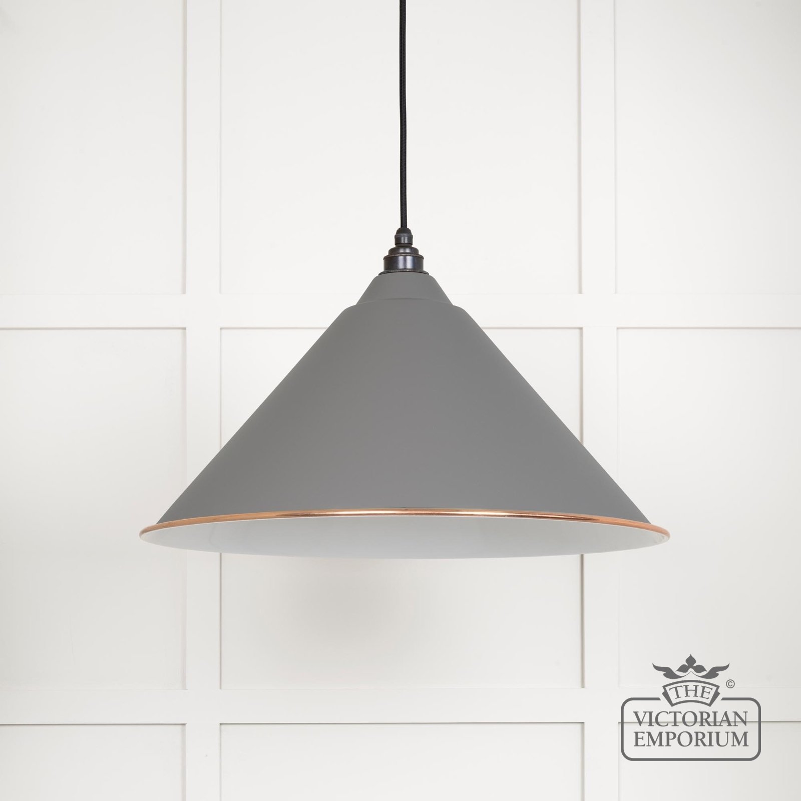 Hockliffe pendant light in Bluff and White gloss interior