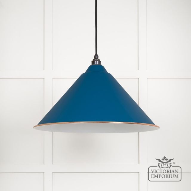 Hockliffe pendant light in Upstream and White gloss interior