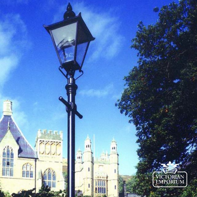 Walsall Decorative Cast Lamp Post