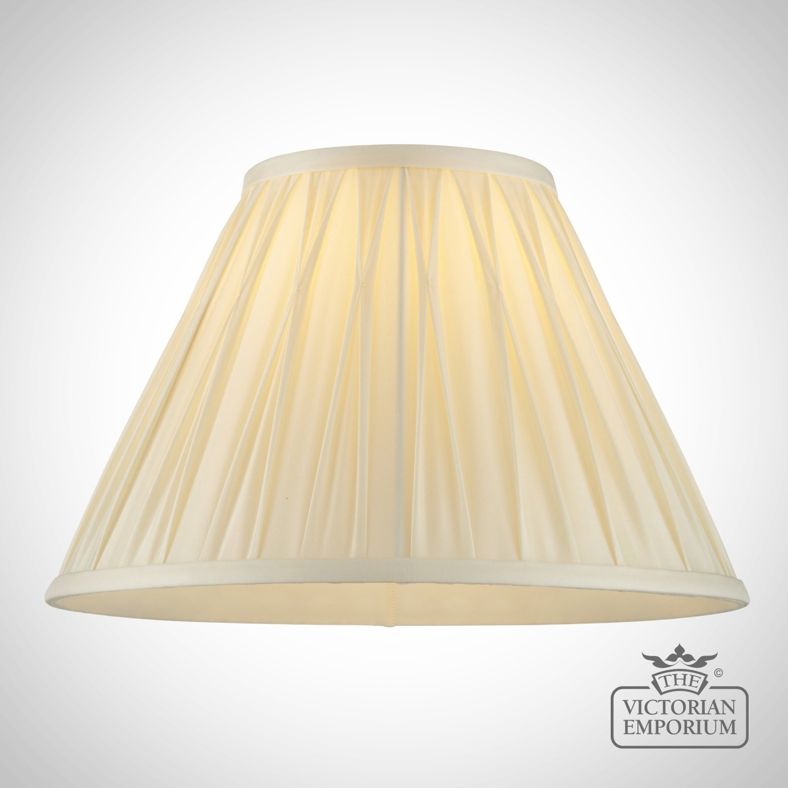 Chatsworth Ivory Shade in a choice of sizes