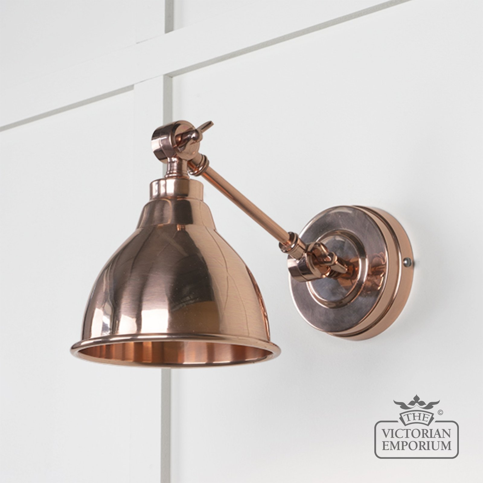 Brindle Wall Light in Smooth Copper