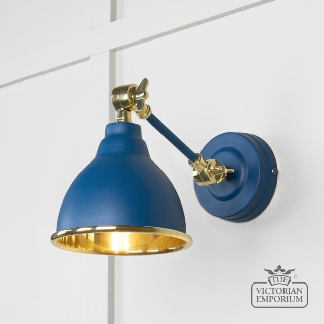 Brindle Wall Light With Smooth Brass Interior And Upstream Exterior 49716su Main L