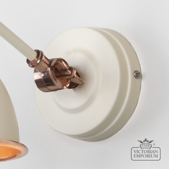 Brindle Wall Light With Hammered Copper Interior And Teasel Exterior 49717ste 5 L