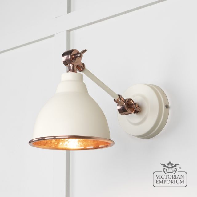 Brindle Wall Light With Hammered Copper Interior And Teasel Exterior 49717ste Main L