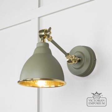Brindle Wall Light In Hammered Brass With Tump Exterior 49719stu Main L