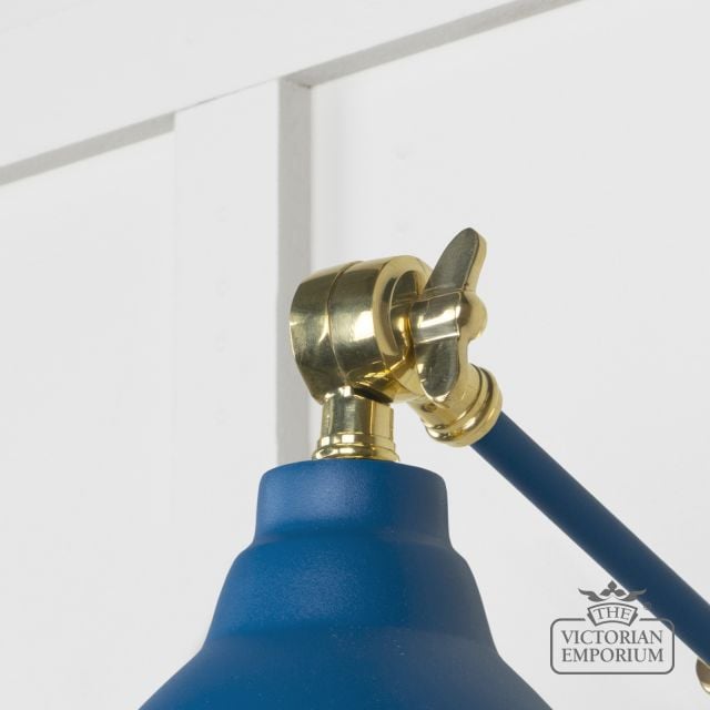 Brindle Wall Light In Hammered Brass With Upstream Exterior 49719su 4 L