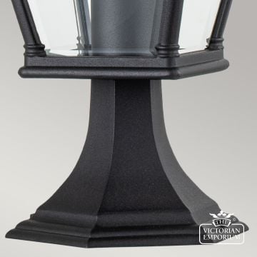 Bay View Pedestal Lantern In Black 3m Bk Detail 3