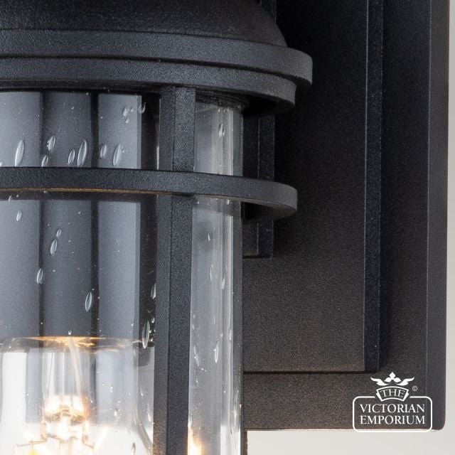Fe Lighthouse2 S Blk Detail 2