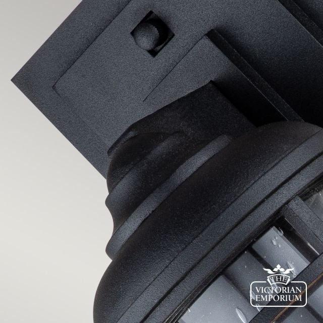 Fe Lighthouse2 S Blk Detail 3