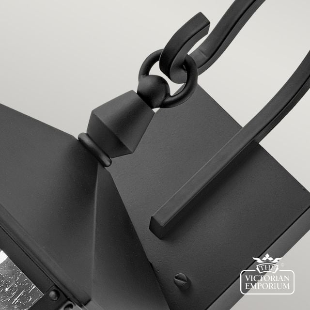 Hk Huntersfield2 M Bk Detail 3