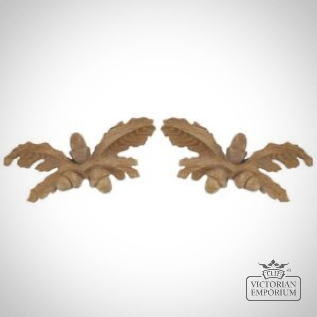As965 Large Oakleaf With Three Acorns Ash Style Bedrooms Or Dining 300x300