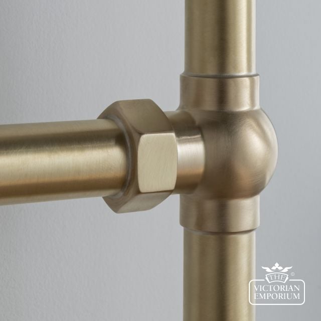 Mayfield 5 Bar Brushed Brass Detail V1