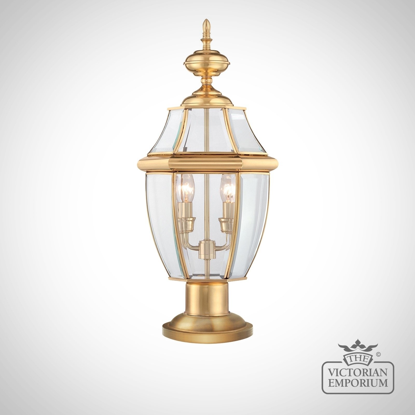 Newbury Pedestal Lantern in Polished Brass