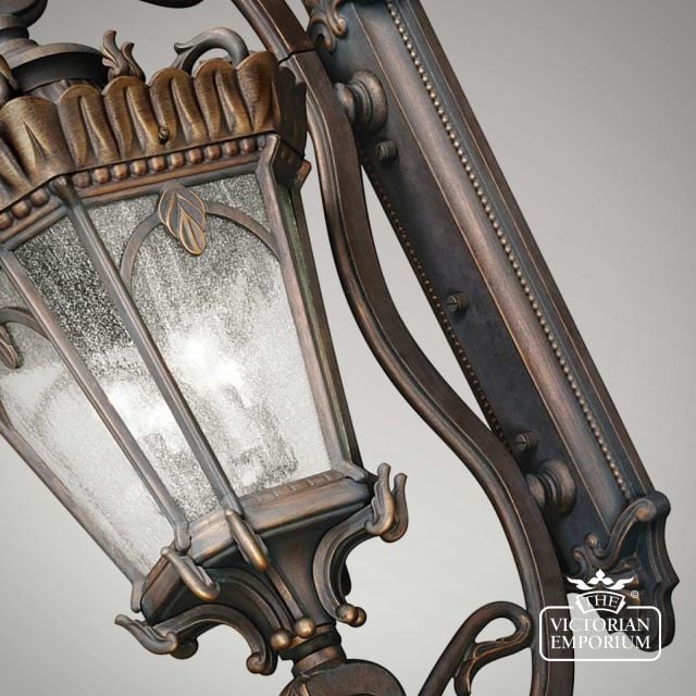 Kl Tournai1g Xl  Tournai 4 Light Grand Extra Large Wall Lantern Londonderry Detail2