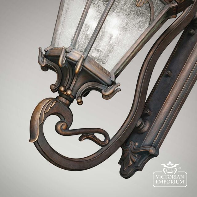 Kl Tournai1g Xl  Tournai 4 Light Grand Extra Large Wall Lantern Londonderry Detail3