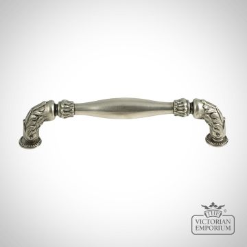 Acanthus cupboard pull handle - choice of two sizes