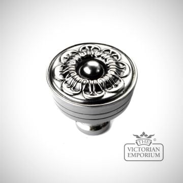 Dahlia knob in Nickel Pewter