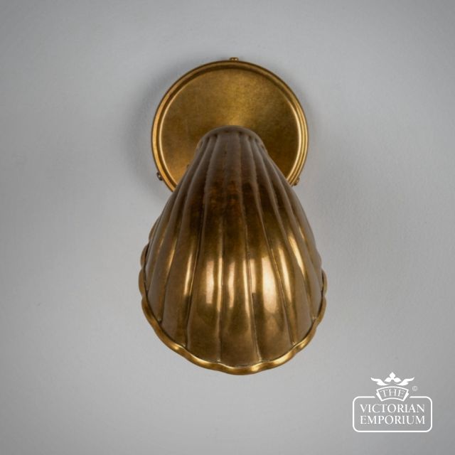 Mlwl517 Shell Wall Light In Brass1