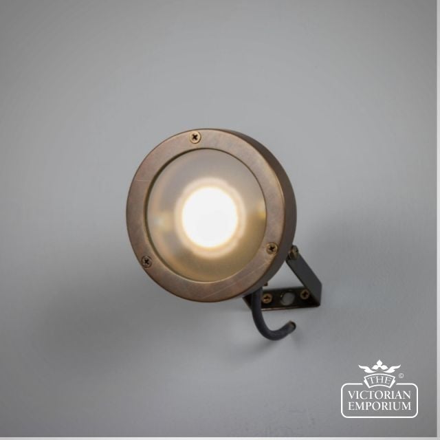 Mlosl003 Thames Outdoor Spotlight11