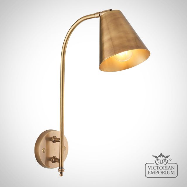 Rada Wall Light