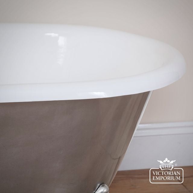 Enamel Rolltop Bath Traditional Victorian 19thcentry Old Classical Decorative Hur016 Closeup 1 Bisley Polished