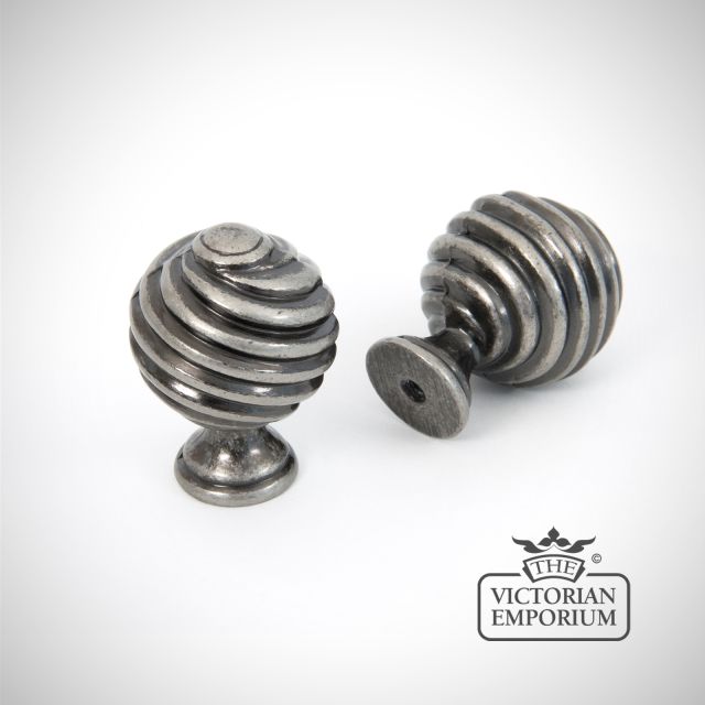 Pewter patina twist knob