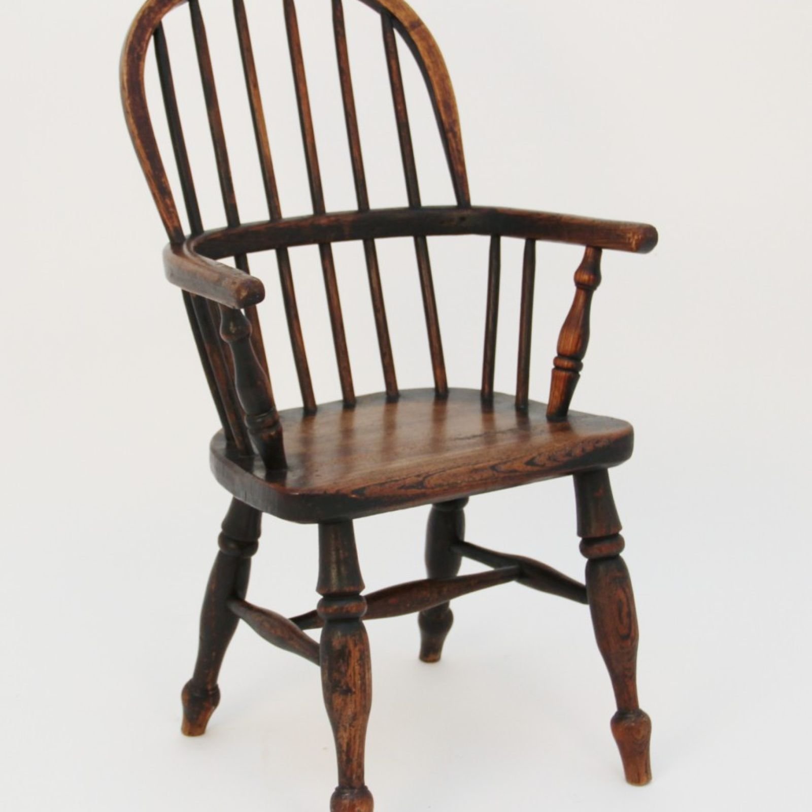 19th Century ash & elm child’s Windsor chair